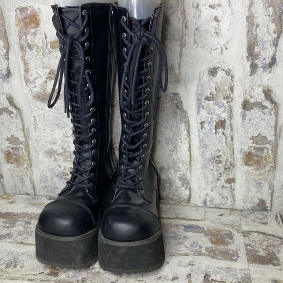 Demonia Trashville Boots 502 - Picture 3 of 9